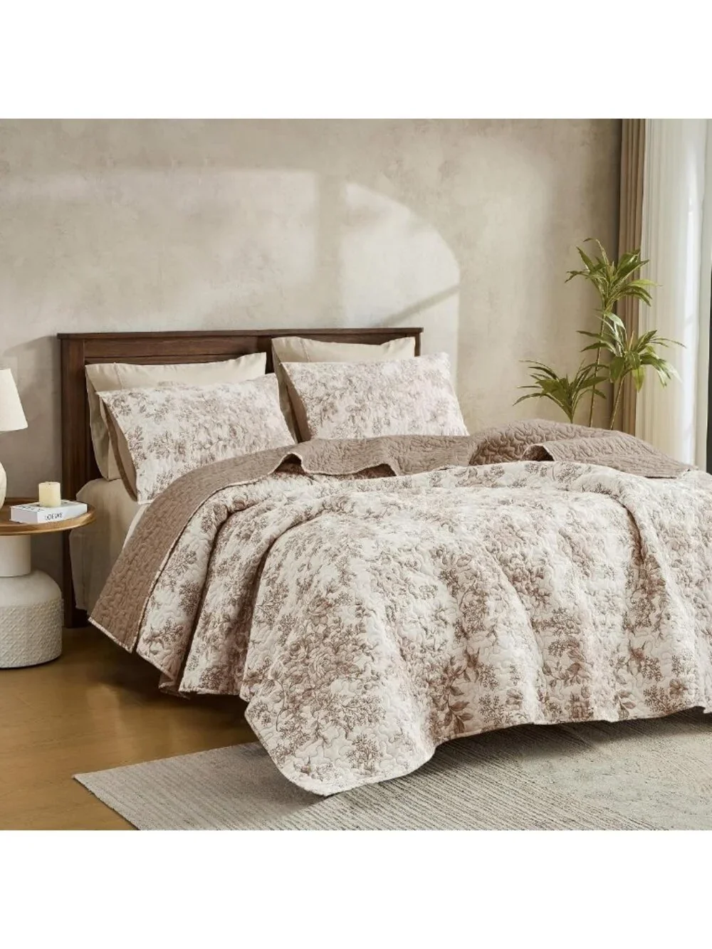 Taupe Floral King Quilt Set - 3-Piece Lightweight Cotton Bedding, Vintage